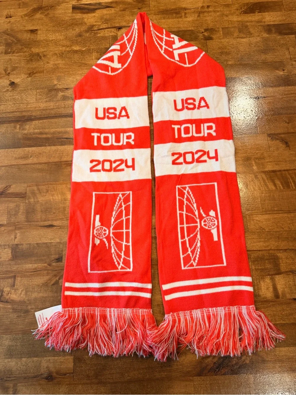 Arsenal Red Supporter Scarf - Official Club Logo Design